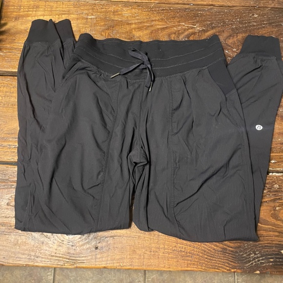 Lululemon Joggers - Picture 2 of 4